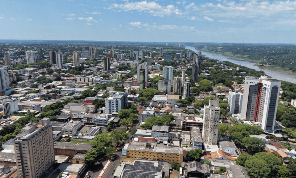 Foz do Iguaçu é a quarta cidade mais rápida do Brasil para abertura de empresas