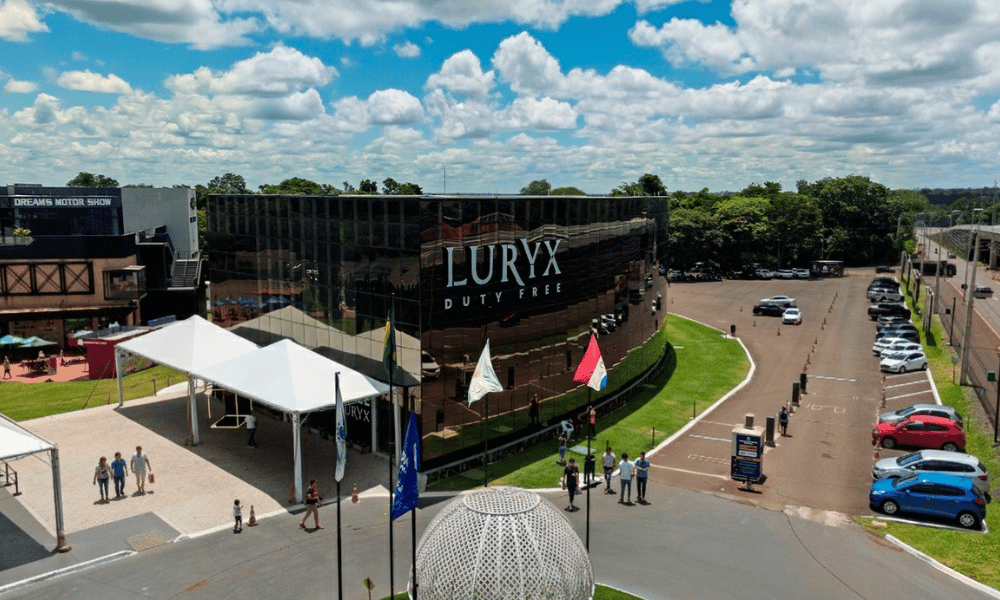 Anfitrião: Iguaçuenses acompanhados de turistas entram de graça no Dreams até 28 de fevereiro