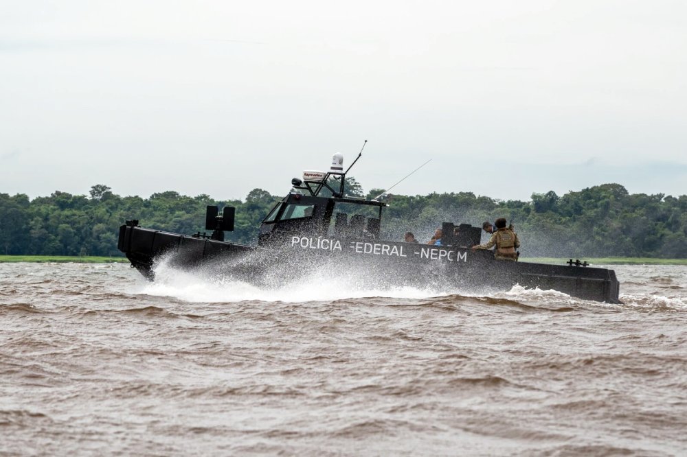 ancha será utilizada no patrulhamento e intercepções no Lago de Itaipu (Foto: William Brisida/Itaipu Binacional)