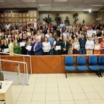Câmara homenageia profissionais com o Prêmio Destaque da Educação