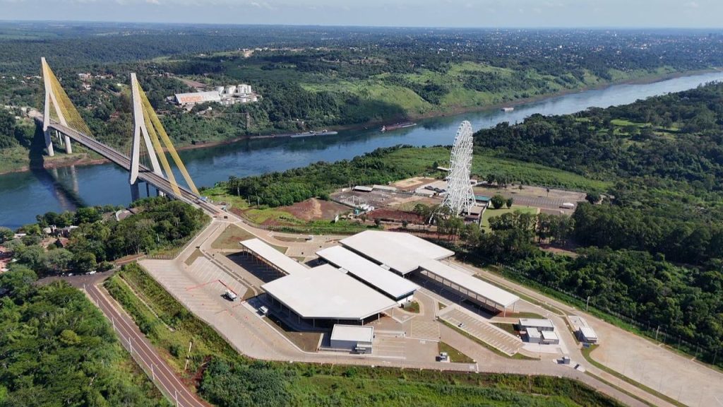 Alfândega da Receita em Foz avança na preparação para ampliar operações na Ponte da Integração