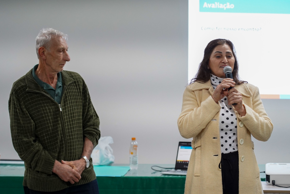 Marilene Vissotto esteve entre as alunas do Núcleo Oeste PR e citou a necessidade de estar sempre atenta ao navegar pela internet.