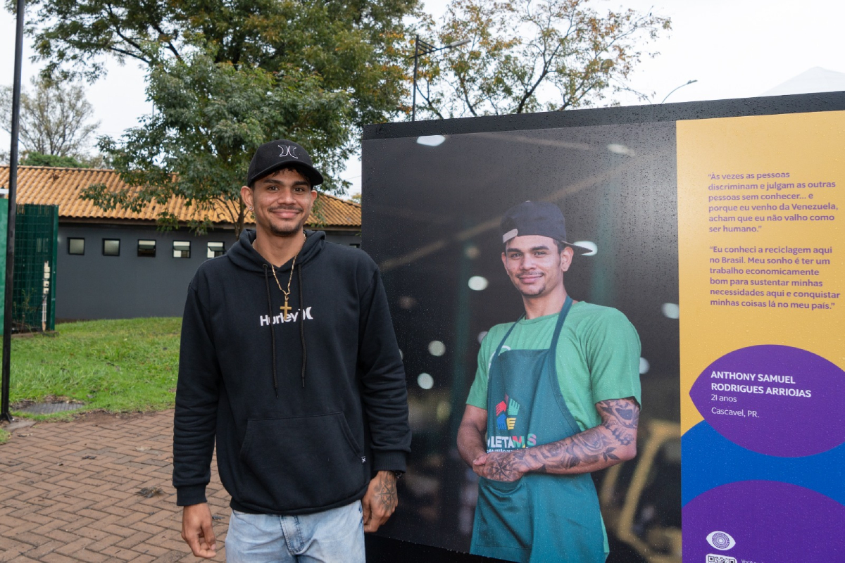 O catador Anthony Arriojas, de Cascavel.