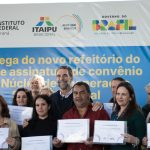 Itaipu entrega equipamentos para o Complexo do Idoso de Irati e formaliza convênio para cultivo de erva-mate