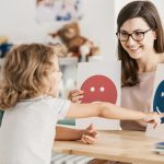 Nova lei cria Programa de Inteligência Emocional para fortalecer a saúde mental nas escolas públicas de Foz